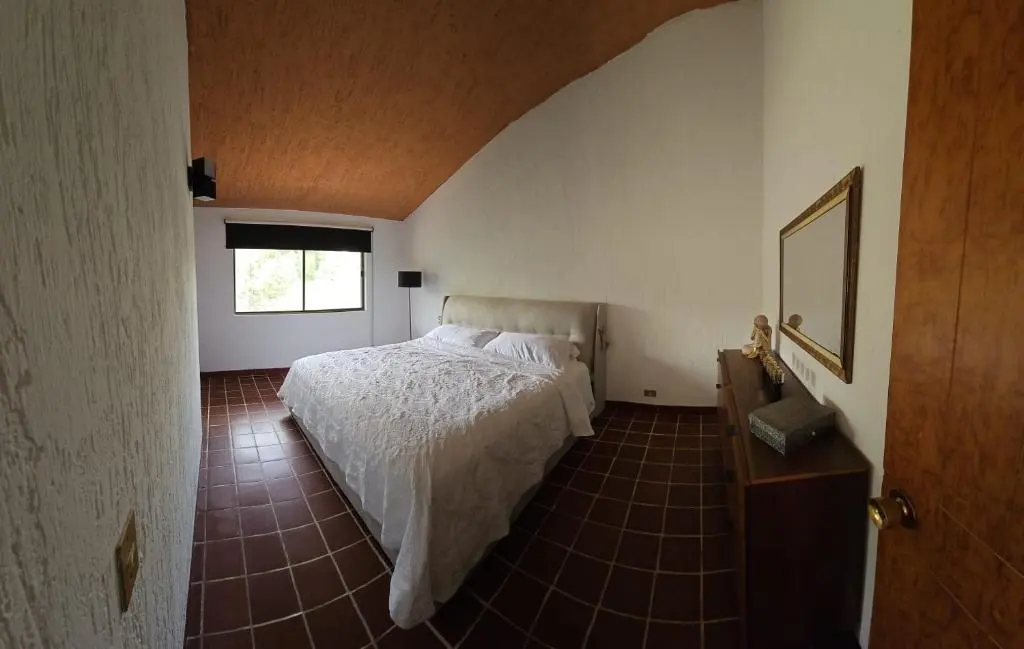 King bedroom